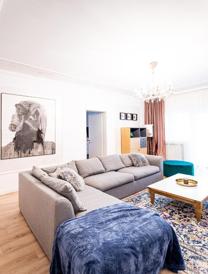 The Artist - Ultracentral Designer Apartment Bukarest Kültér fotó