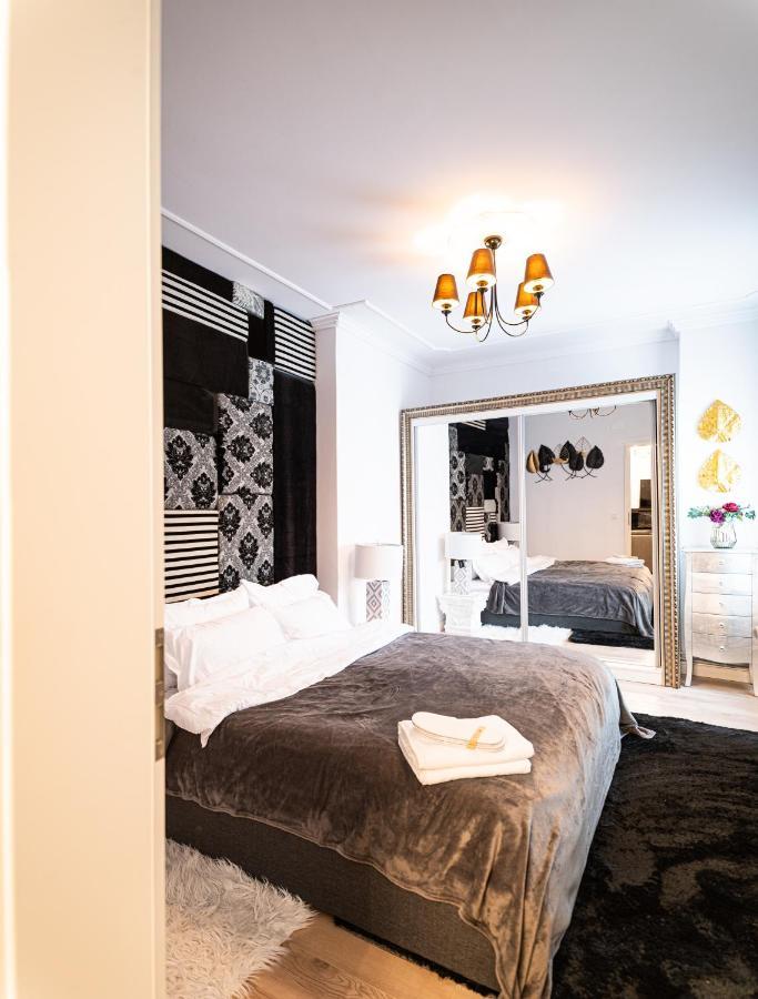 The Artist - Ultracentral Designer Apartment Bukarest Kültér fotó
