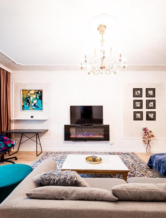 The Artist - Ultracentral Designer Apartment Bukarest Kültér fotó
